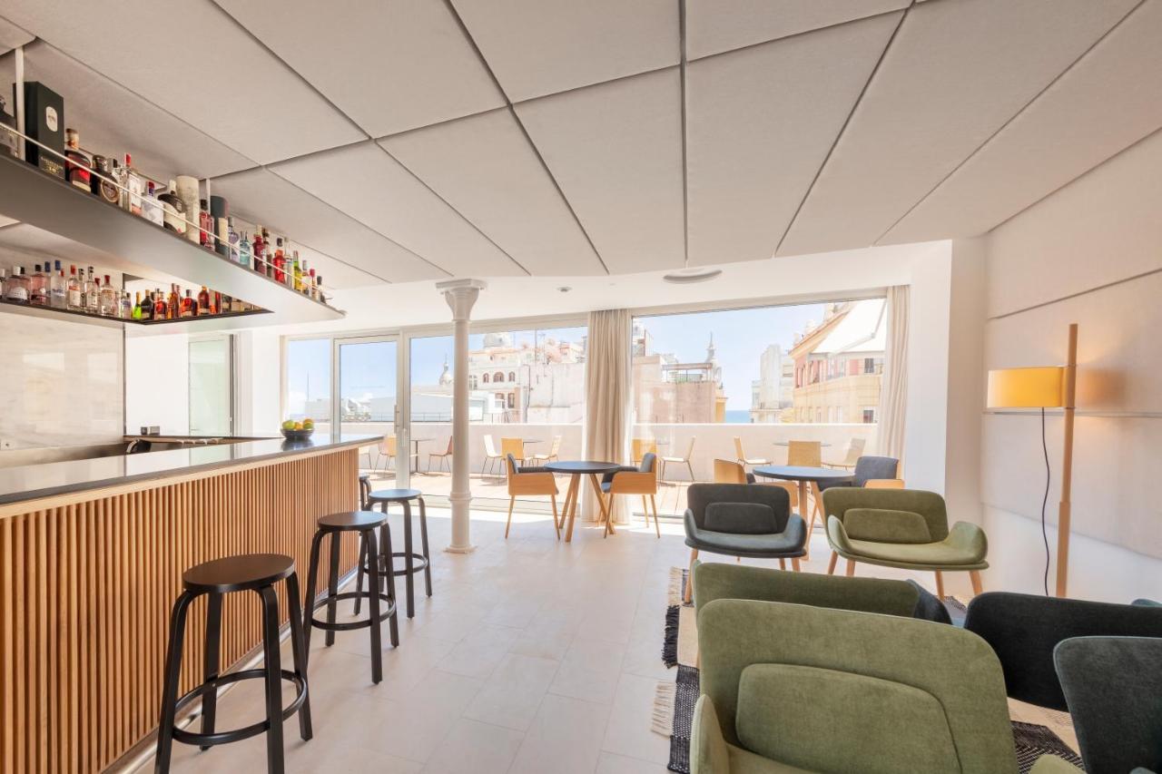 Eurostars Portico Аликанте Екстериор снимка The Sky Bar