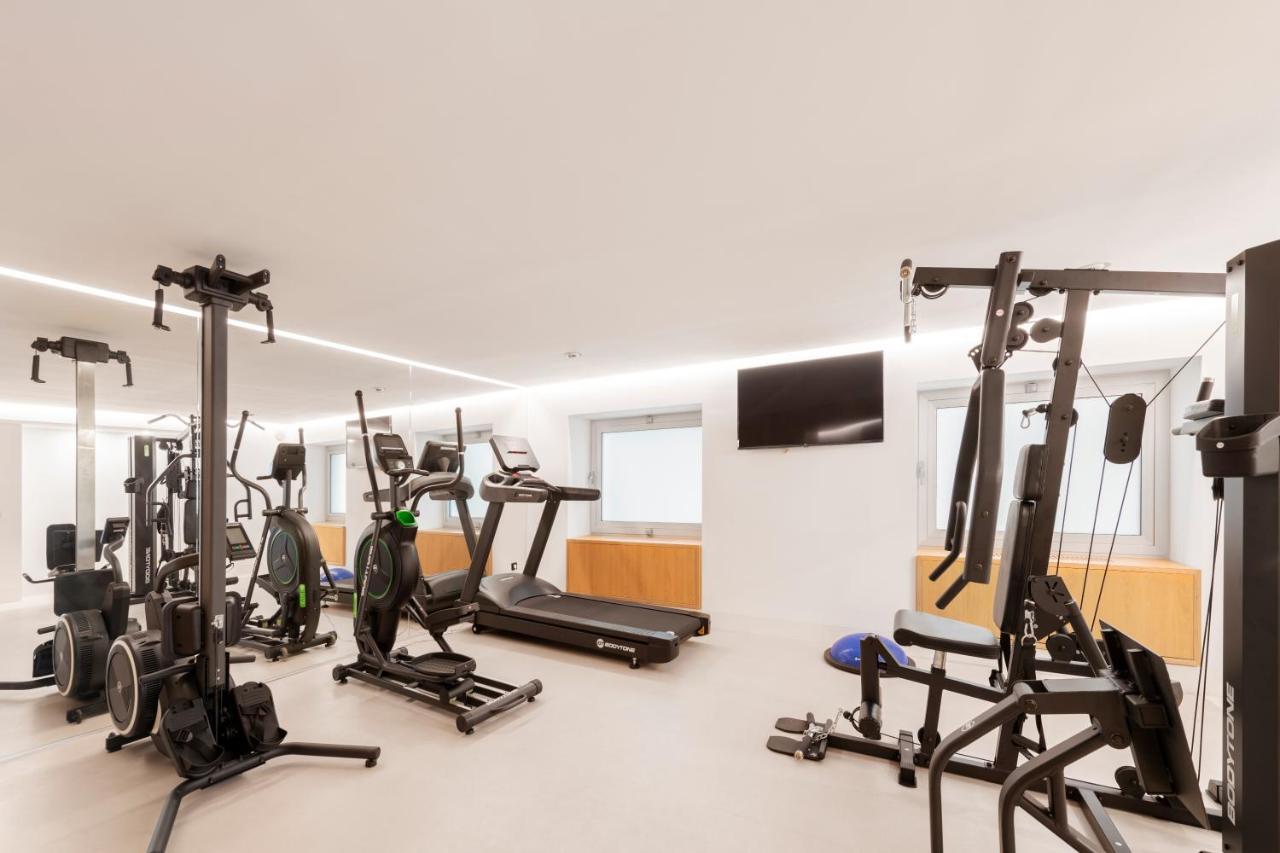 Eurostars Portico Аликанте Екстериор снимка The gym at the 2016 Olympic Village